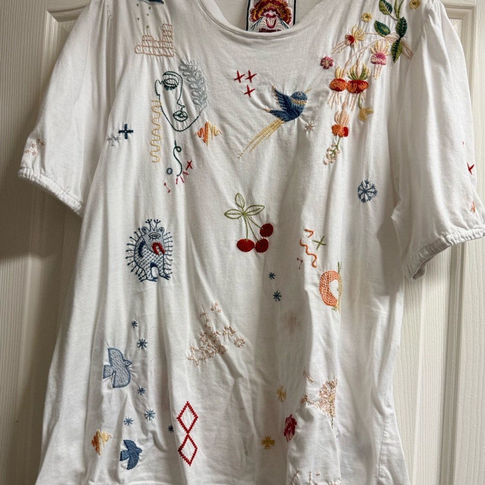 Johnny Was-Cleo Short Puff Sleeve Tee - Picture 4 of 8